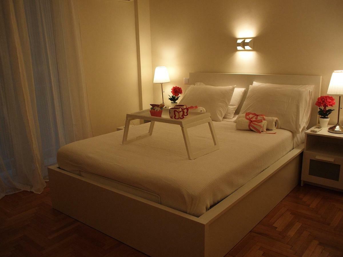 Charming Studio Posh Quartier Atena Exterior foto