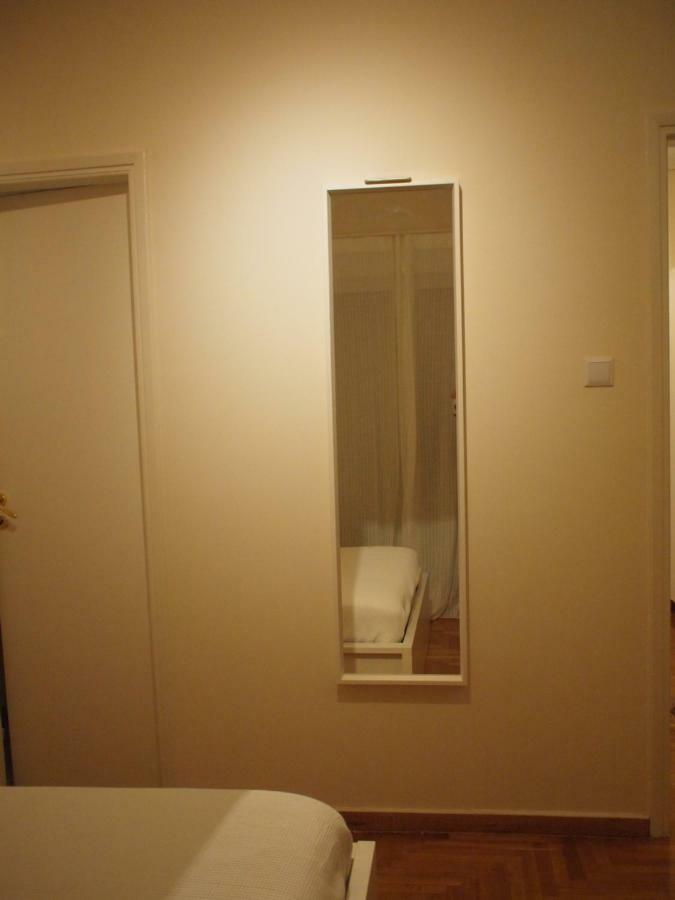 Charming Studio Posh Quartier Atena Exterior foto