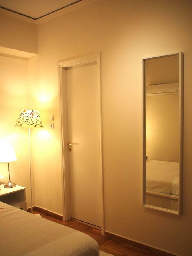 Charming Studio Posh Quartier Atena Exterior foto