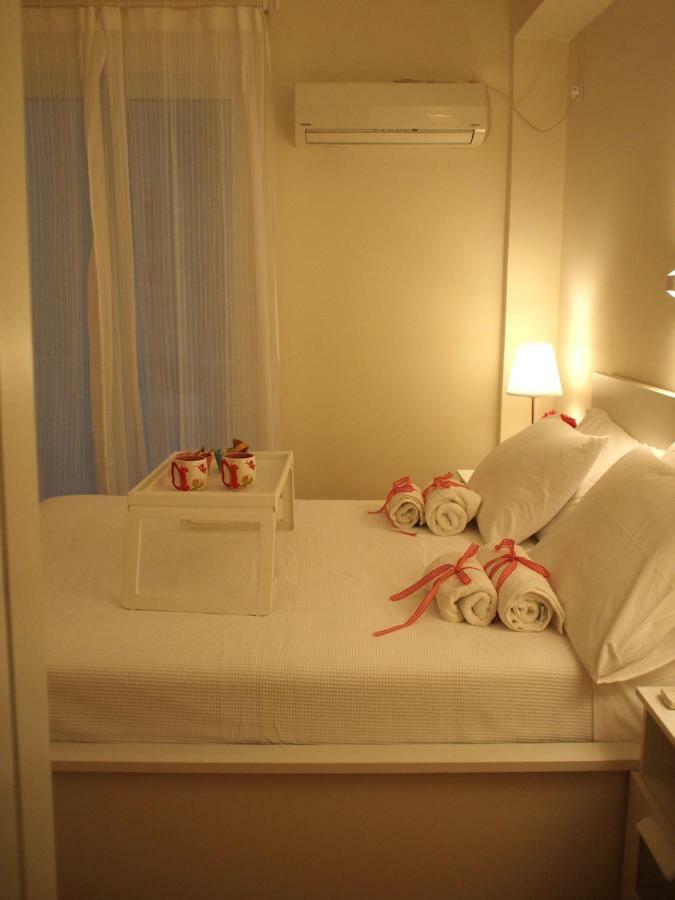 Charming Studio Posh Quartier Atena Exterior foto