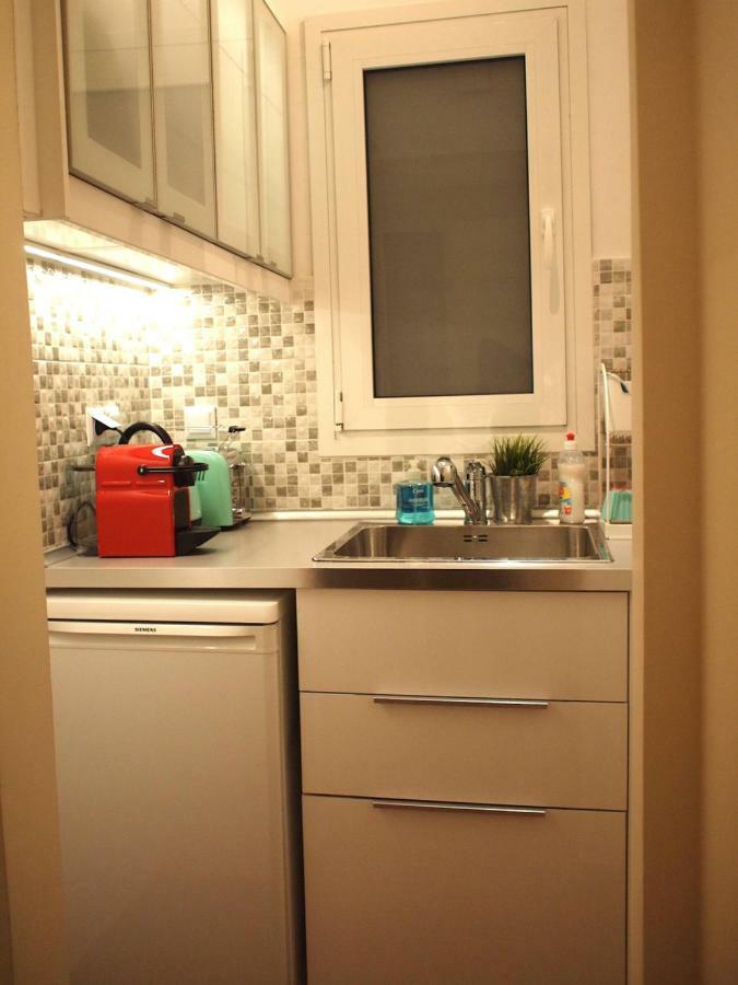 Charming Studio Posh Quartier Atena Exterior foto